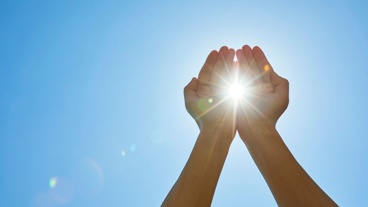 Sonnenkraft nutzen: Wie Vitamin D3 deine Gesundheit stärkt (und K2 ergänzend wirkt)